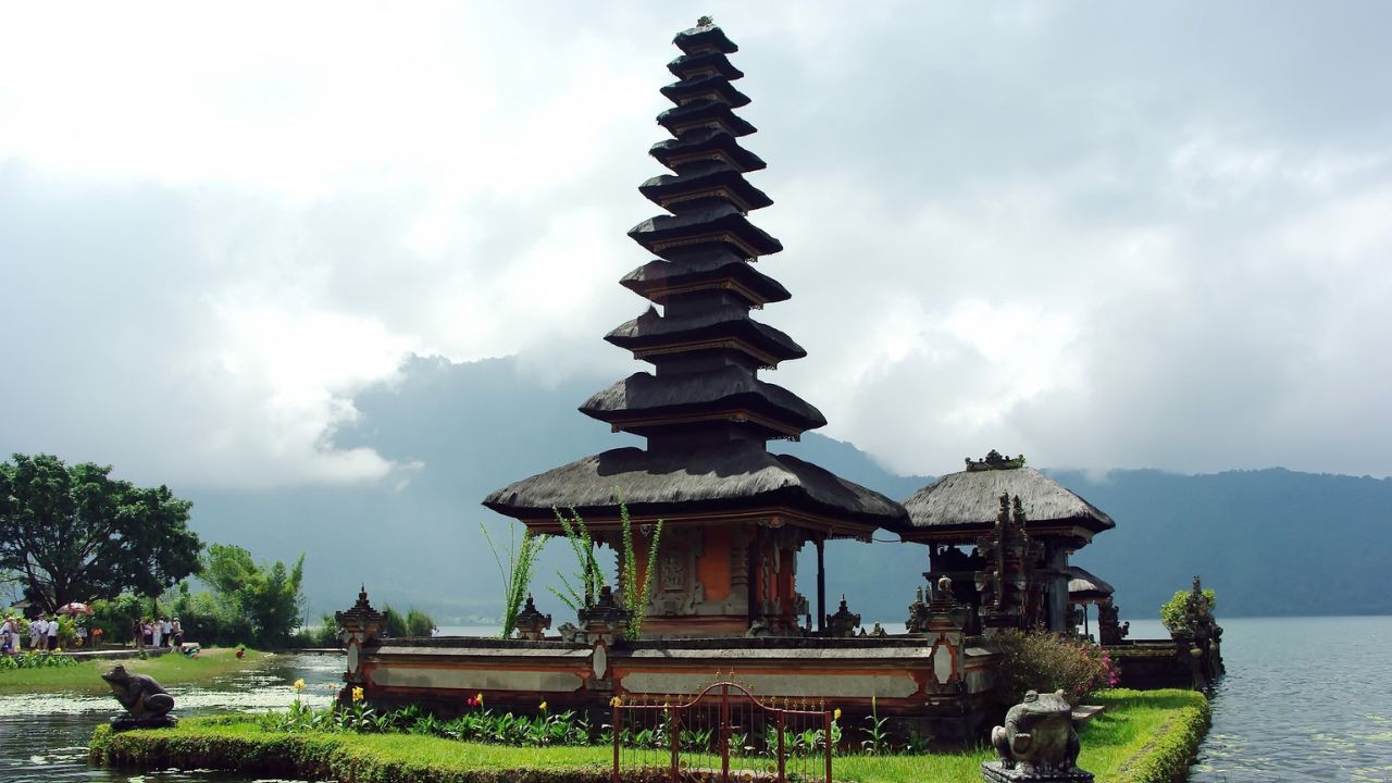 Where is Bali: A Guide to the Enchanting Island Paradise